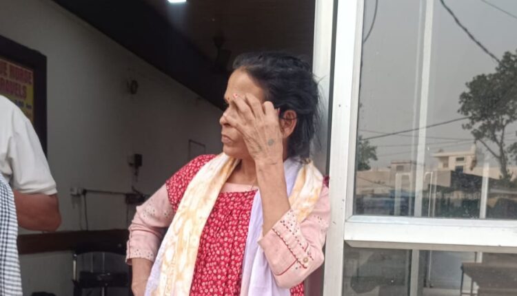 कैलालीबाट हतकडीसहित भागेकी थुनुवा महिला भारतमा पक्राउ