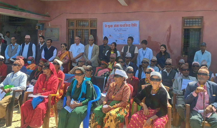 ११३ जनाको बैतडीमा निःशुल्क आँखाको शल्यक्रिया