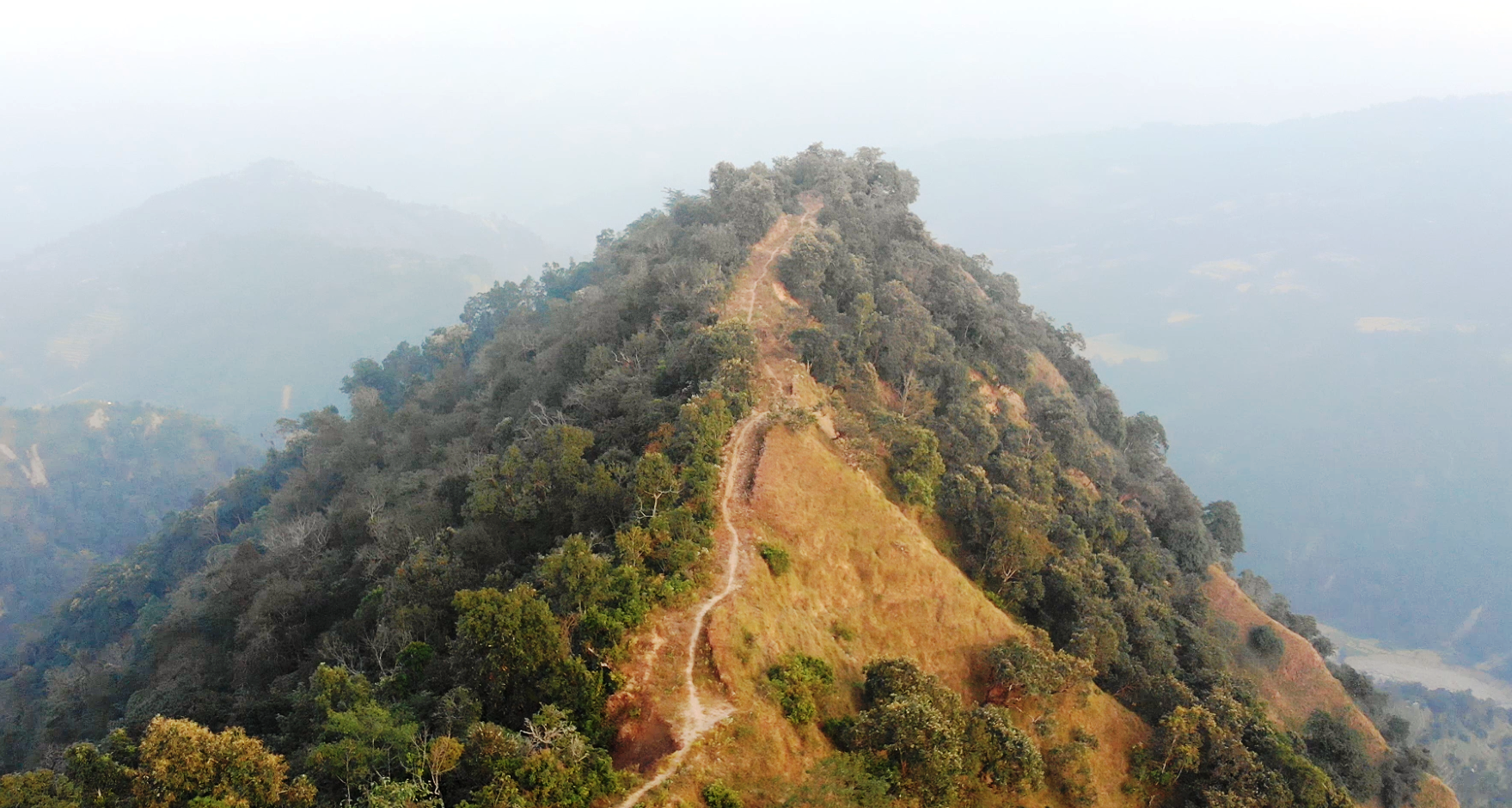 साहसिक पर्यटनको सम्भावना घोर्ले भिर