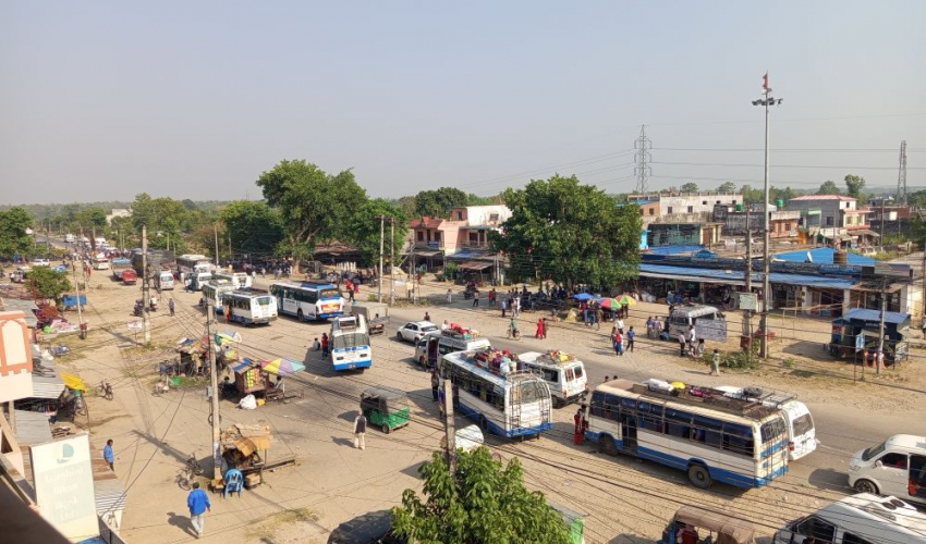 बन्द महेन्द्र राजमार्ग खुल्यो