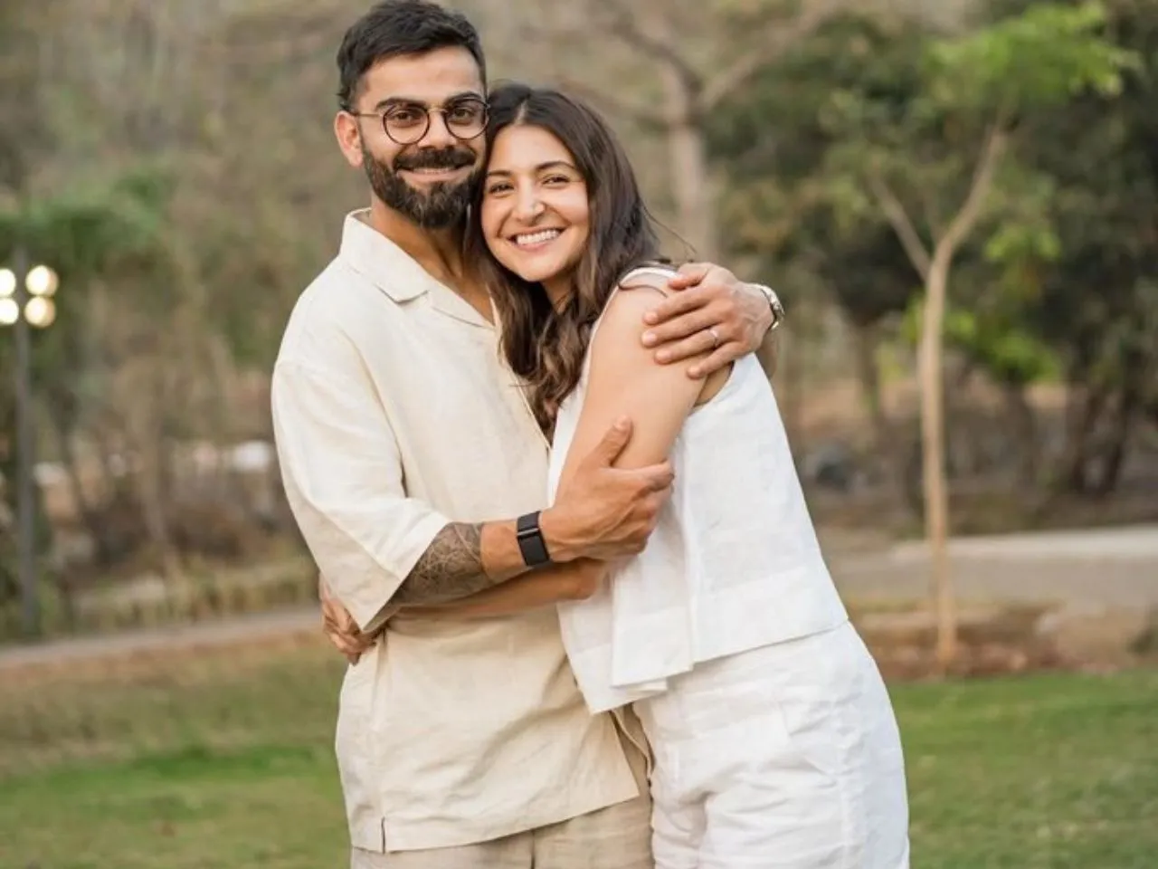 विराट कोहलीको सन्यासपछि अनुस्काको भावुक स्टाटस