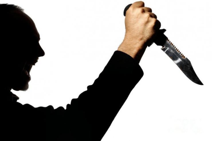 विद्यार्थीको खुँडा प्रहारबाट एक शिक्षक घाइते