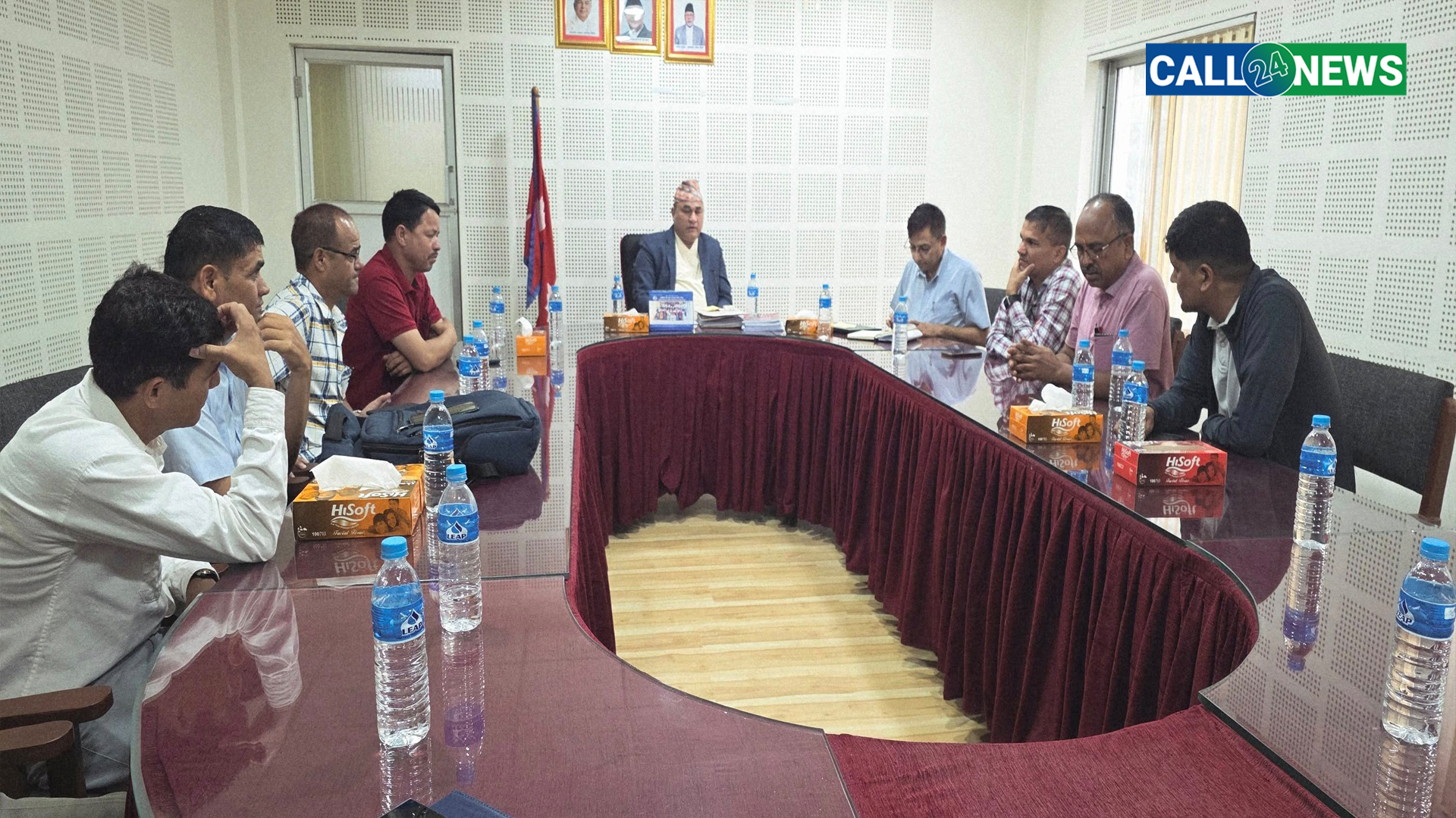 सुदूरपश्चिमका स्थानीय तहका कर्मचारीलाई कार्य क्षेत्र फर्कन आग्रह, ऐन चाँडै जारी गर्ने आश्वासन