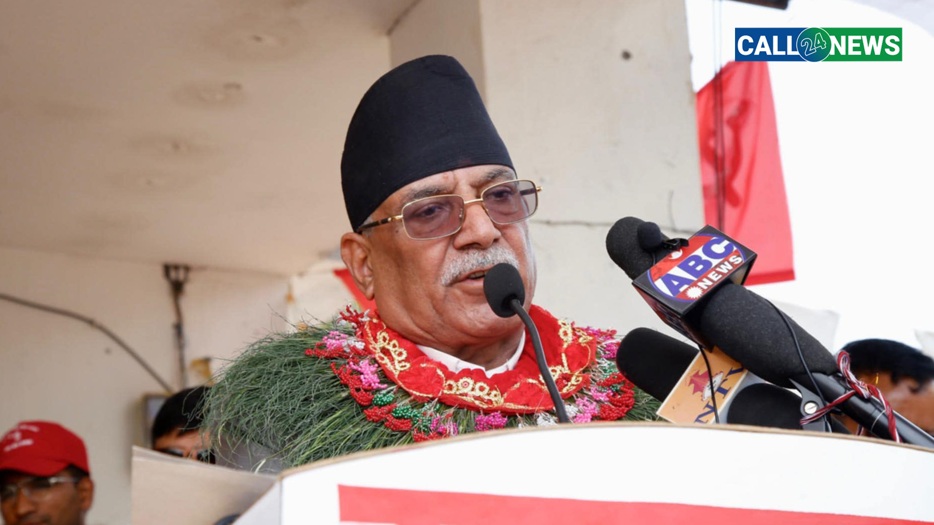 बैतडी पुगेर प्रचण्डले भने– गभर्नर नियुक्तिमा चलखेल भइरहेको छ