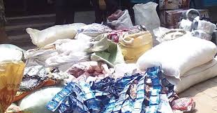 एकैदिन १४ लाखको अवैध सामान बरामद कैलाली कञ्चनपुरबाट