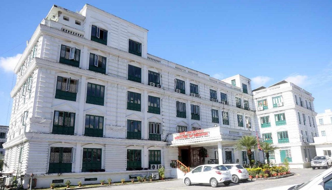 प्रत्येक वर्ष बढ्छ बजेटको आकार, खर्च गर्न सक्दैन सरकार