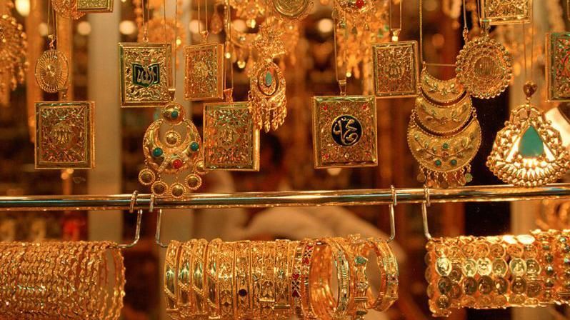 सुनको मूल्य बढ्यो, चाँदी भने स्थिर