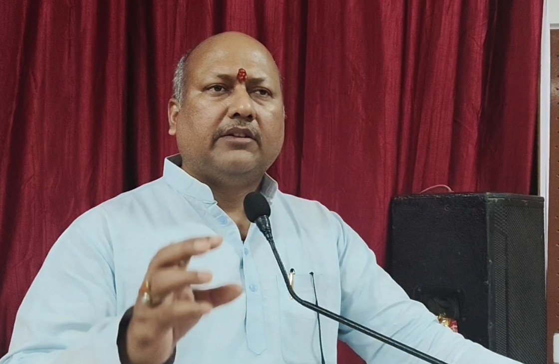 कर्मचारीबाट सहयोग नपाएकै कारण विकास बजेट इच्छाअनुसार खर्च हुन सकेन : मुख्यमन्त्री सिंह