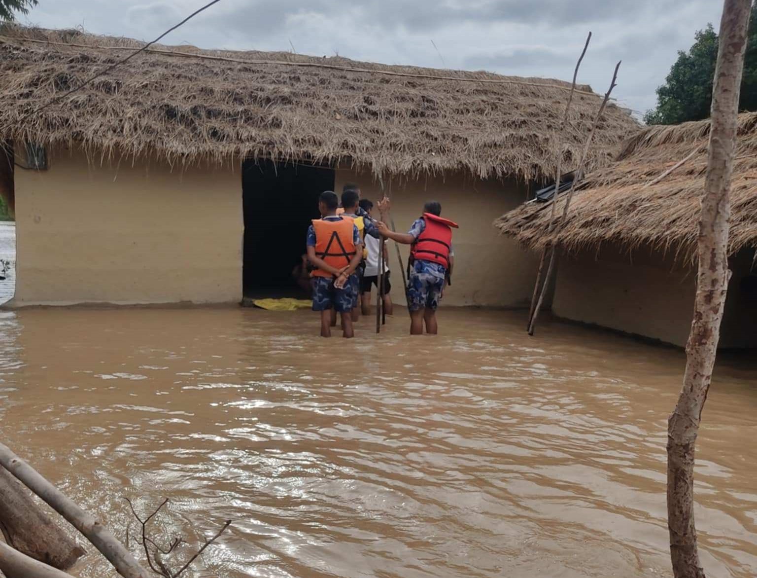 सुदूरपश्चिममा मध्यम वर्षा जारी रहने, सतर्क रहन आग्रह