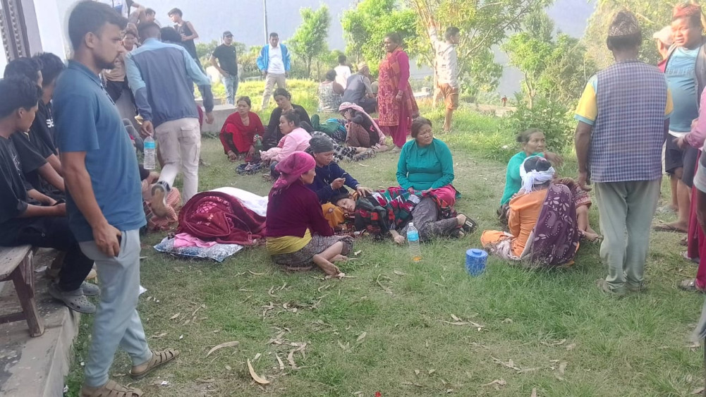 श्रद्धाञ्जली कार्यक्रमको खाना खाँदा १ सय १० जना बिरामी