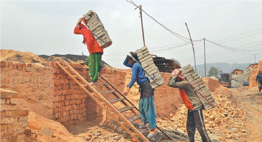 सुदूरपश्चिमका उद्योगमा १५ सयलाई रोजगारी, २२ प्रतिशत विदेशी