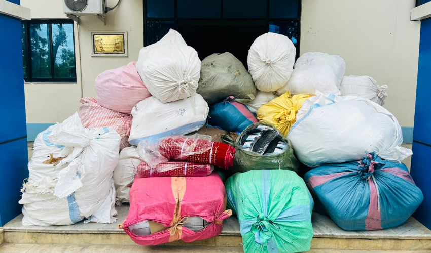 धनगढीबाट भन्सार छलीका सामान बरामद