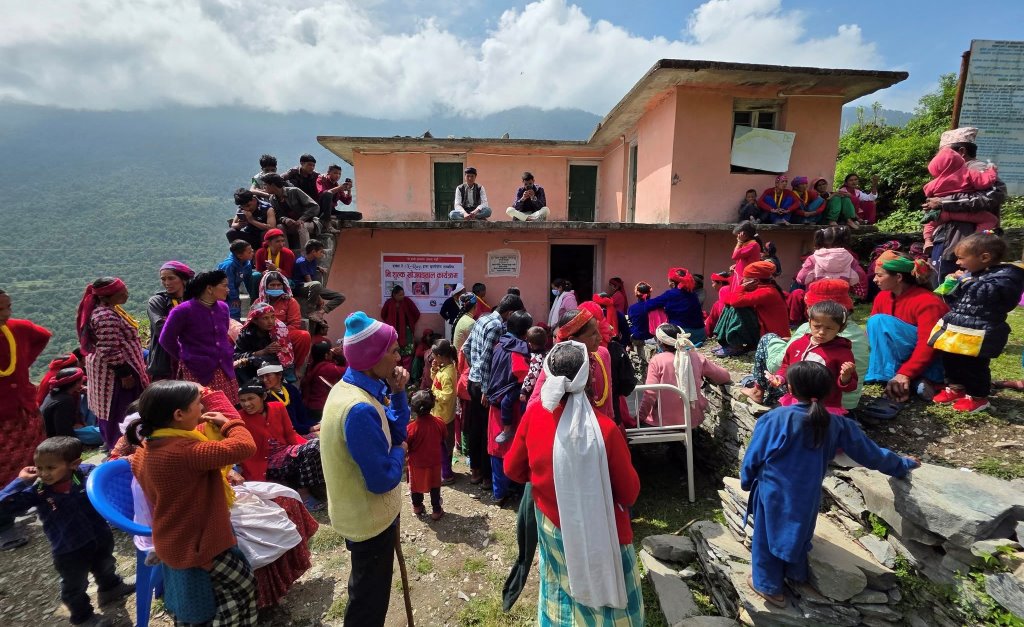 बझाङमा एआइ प्रविधि युक्त एक्स–रे बाट क्षयरोग सक्रिय खोज शिविरमा २ सय बढीले सेवा लिए