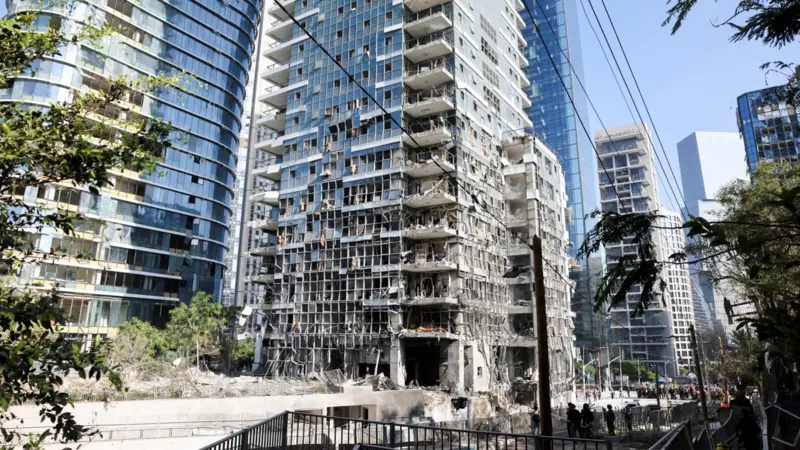 इरानले गर्‍यो इजरायली अस्पतालमा आक्रमण