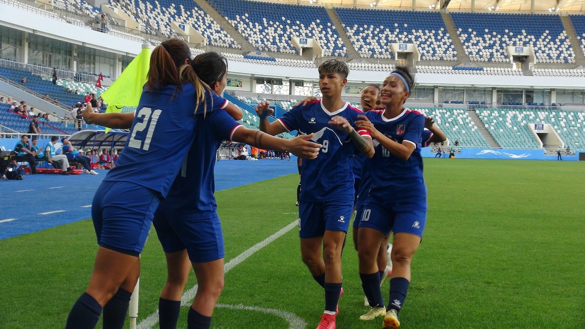 साम्बाको पहिलो नेतृत्वमै महिला फुटबलमा अभूतपूर्व सफलता