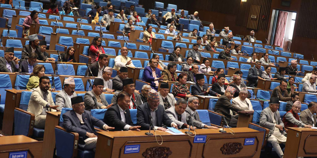 प्रतिनिधिसभा बैठक बस्दै, विपक्षीको अडान कायमै