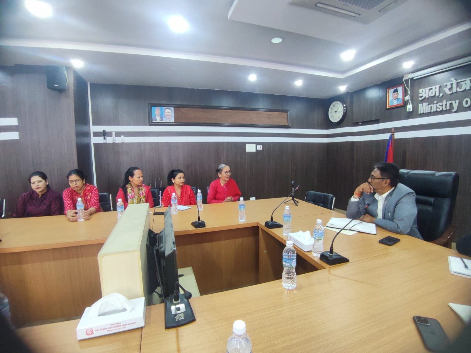 घरेलु महिला श्रमिकको कामलाई राज्यले मान्यता दिनुपर्छ : श्रममन्त्री भण्डारी 