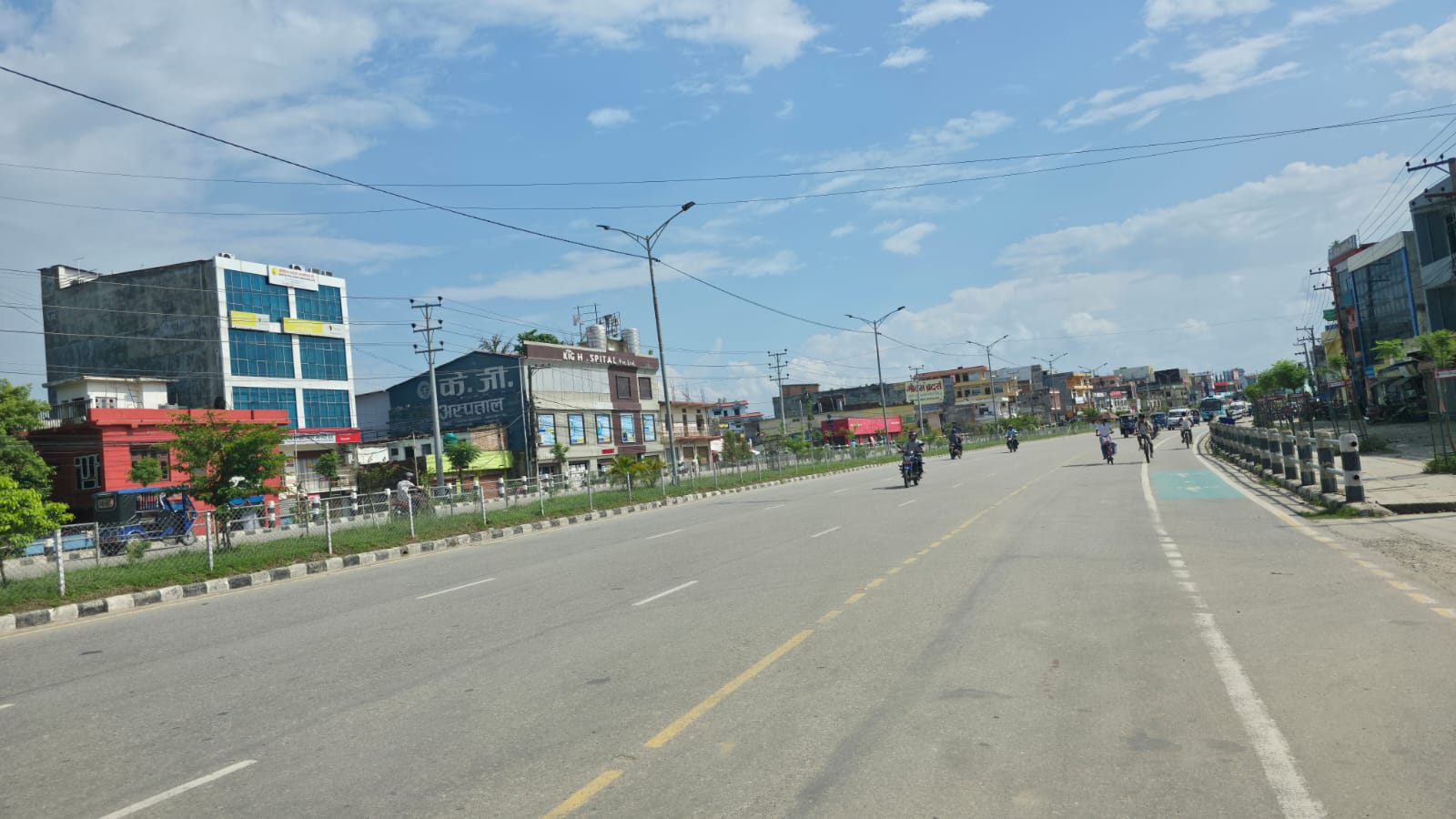 सडक स्तरोन्नतिले फेरिँदै धनगढीको स्वरुप