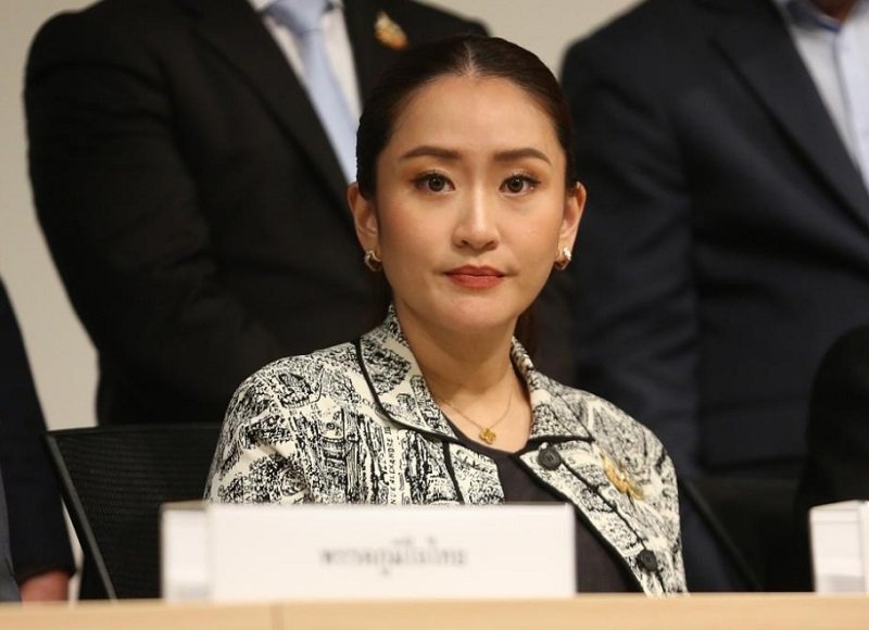 थाइल्यान्डकी प्रधानमन्त्री शिनावात्रा निलम्बित