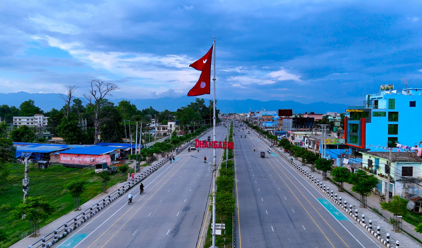 अस्थायी राजधानी धनगढीको मुहार फेरिँदै