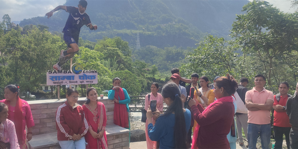 पर्यटकको नयाँ गन्तव्य बन्दै ‘साम्बा चोक’