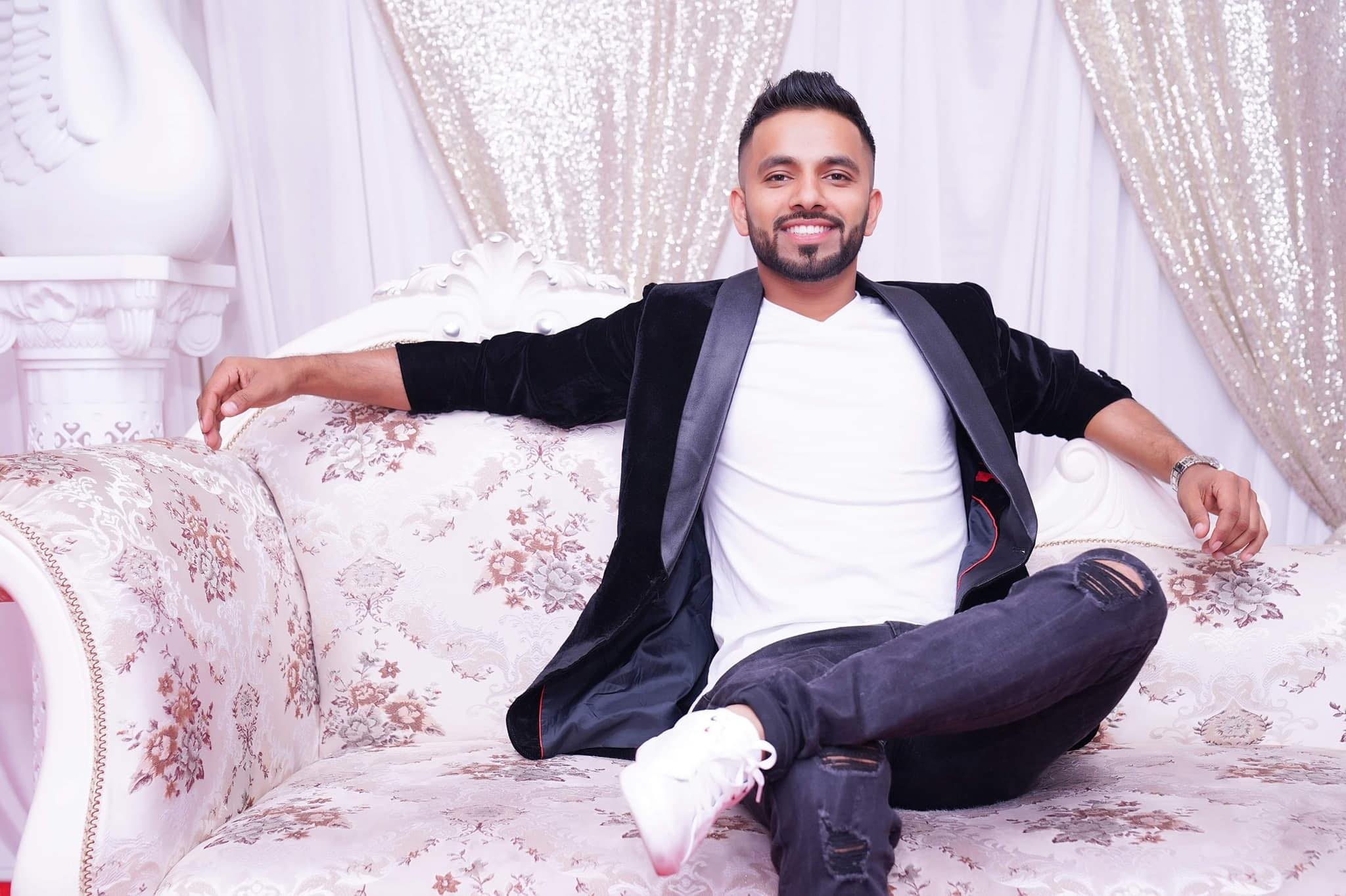 डिभोर्सबारे एलिनाका पूर्वपतिले मुख खोले, माैनतालाई कमजोरी नठान्न चेतावनी