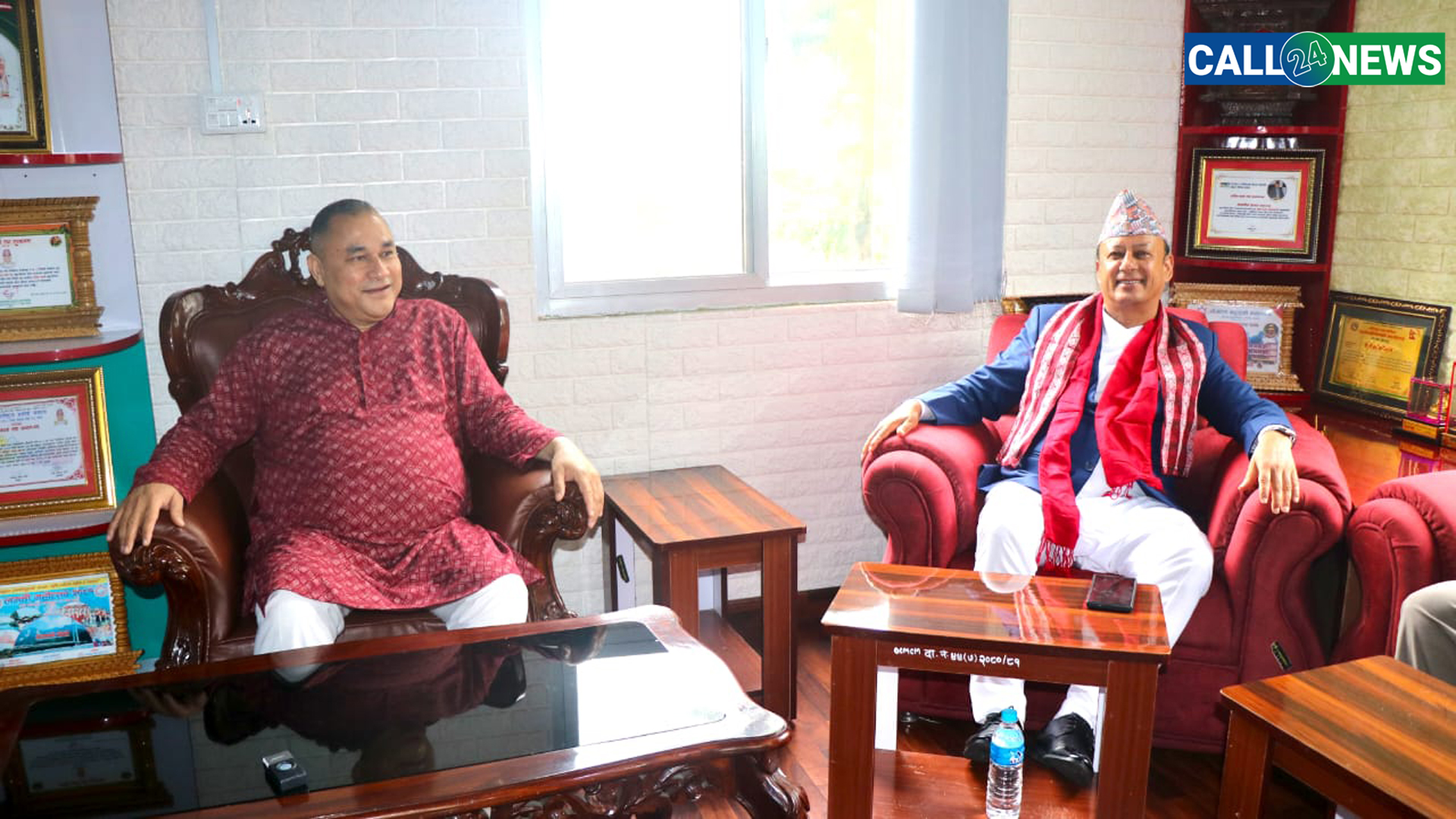 ऊर्जा मन्त्री र सुदूरपश्चिमका मुख्यमन्त्रीबीच धनगढीमा भेटवार्ता