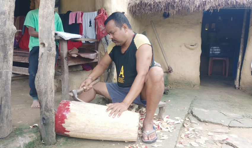 आधुनिक बाजाले बादी समुदायको पुख्र्यौली पेसा सङ्कटमा