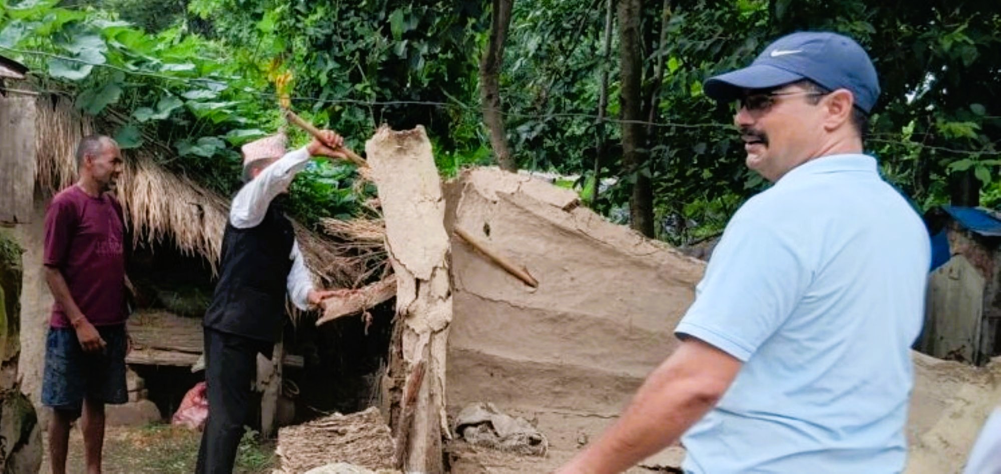 वेदकोट-१० वडाभित्रका सबै छाउगोठ भत्काइयो