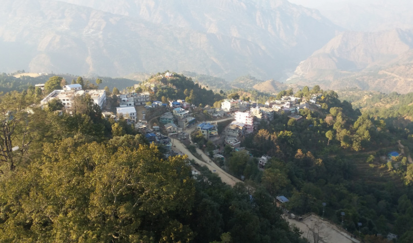 बैतडीका भूमिहीन सुकुम्वासीलाई लालपुर्जा वितरण गरिँदै