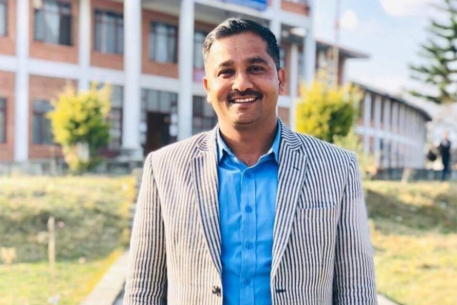 एमाले केन्द्रीय सदस्य ऐन महर पक्राउ