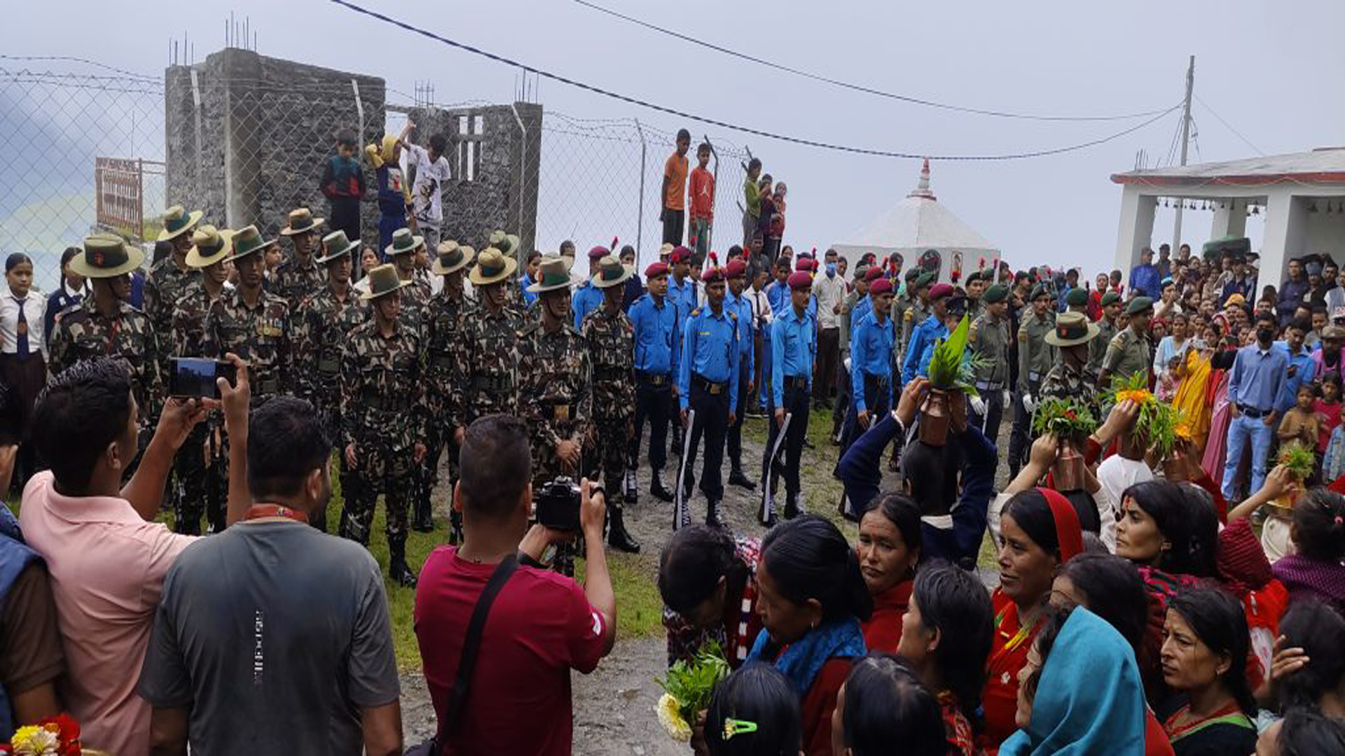 बडीमालिकाको पुजाका लागि बाजुराबाट सरकारी टोली प्रस्थान