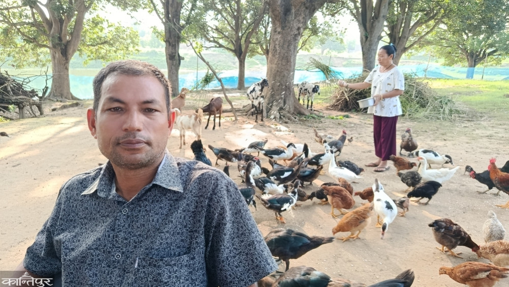 ‘राजनीतिमा असफल भएपछि खाजाघर चलाइरहेछु’