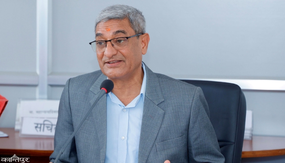 अवैध चोरीतस्करी नियन्त्रणमा समन्वयसहित सक्रियता बढाउन गृहमन्त्री लेखकको निर्देशन