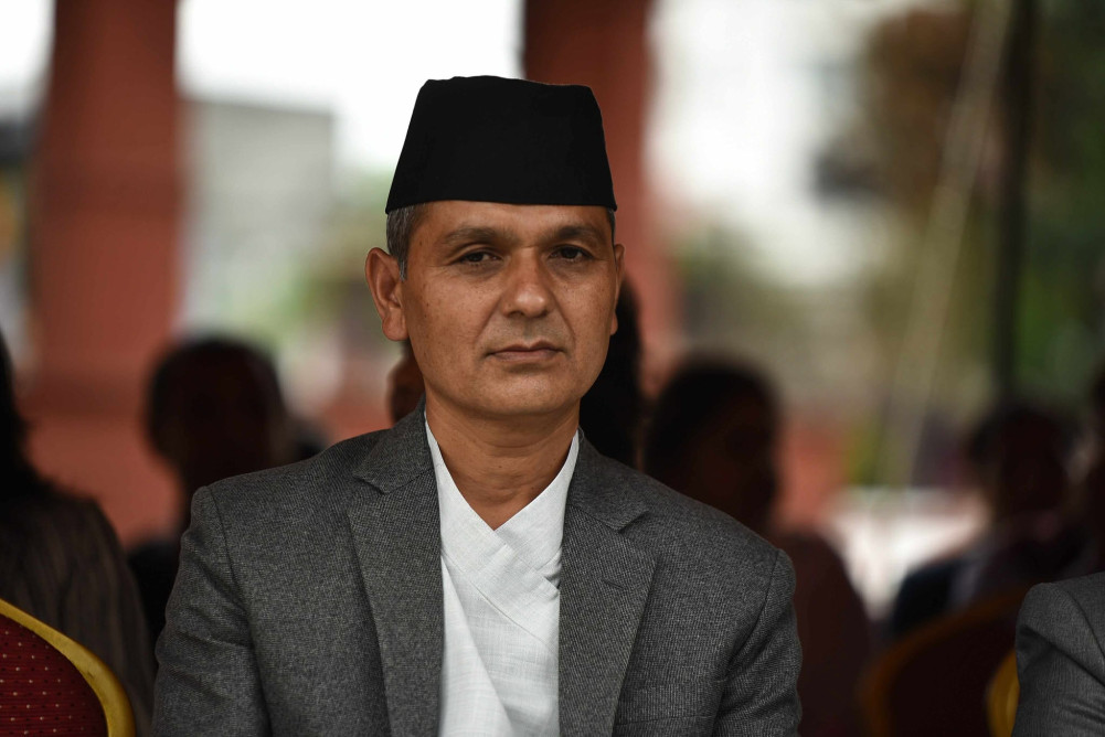 ओमप्रकाश अर्याल  : लोकमानविरुद्ध उभिँदै बालेनको विश्वास जितेर गृहमन्त्रीको जिम्मेवारीमा