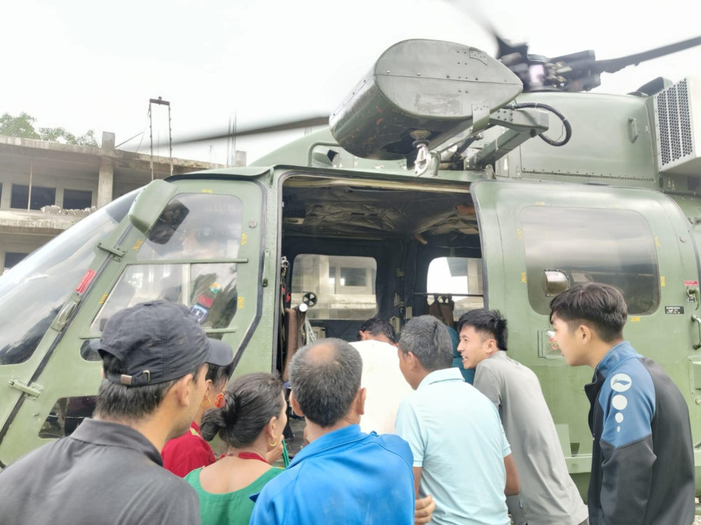 घर भत्किएर घाइते भएकाको हेलिकोप्टरमार्फत उद्धार