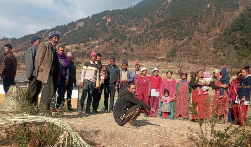 लालपुर्जा दिने उम्मेदवारलाई भोट