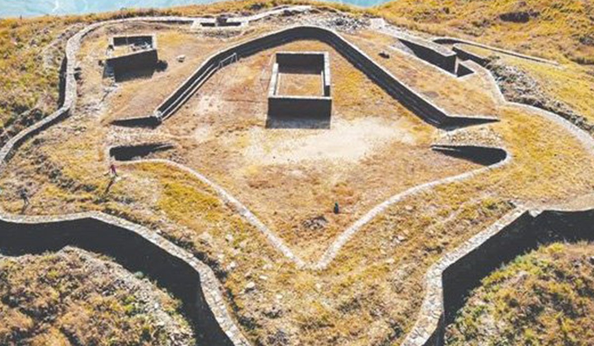 पर्यटकको मन लोभ्याउँदै ऐतिहासिक दुगुनागढी