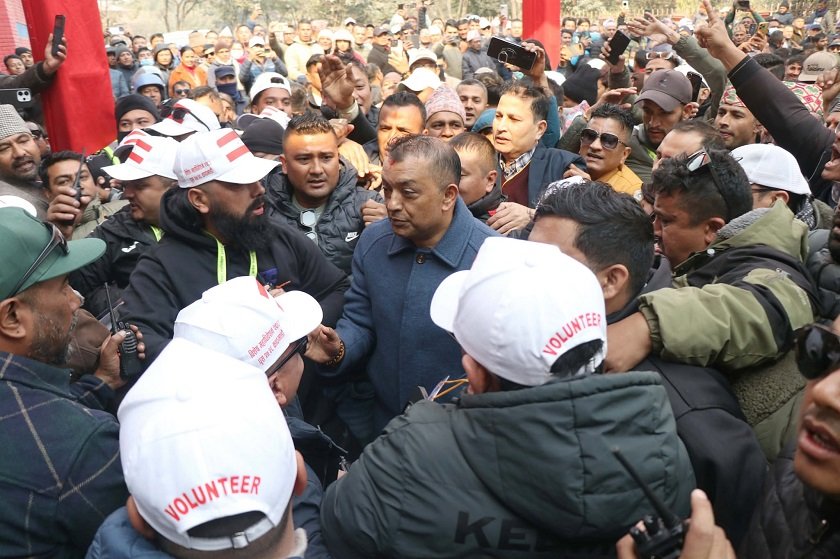 बन्दसत्र स्थलमा पुगे गगन थापा