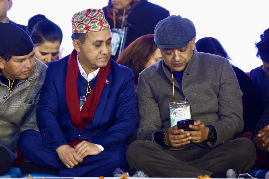 विश्वप्रकाशको प्रश्न– ८ बुँदा देश र कांग्रेसको अहितमा थिए ?