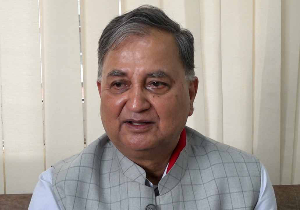 काठमाडौं ५ बाट ईश्वर पोखरेल चुनाव लड्ने