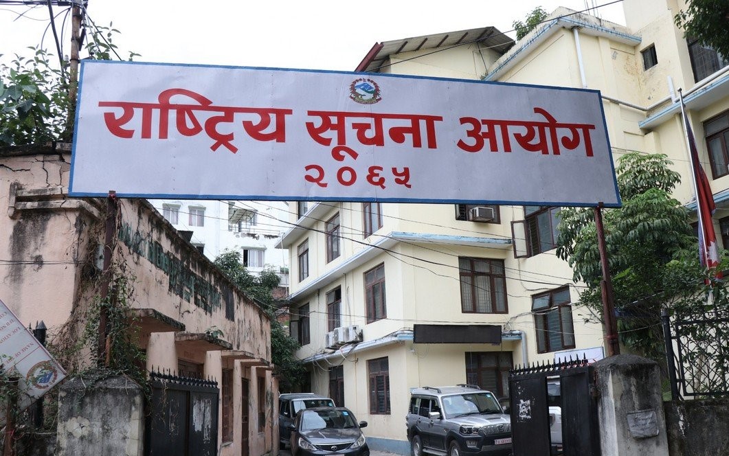 निर्वाचनसम्बन्धी सूचना प्रवाहमा जिम्मेवार बन्न दल र सञ्चारमाध्यमलाई आयोगको दिर्नेशन