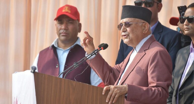 बुथ कब्जा हुन दिँदैनौं, देश जल्न दिँदैनौं : ओली