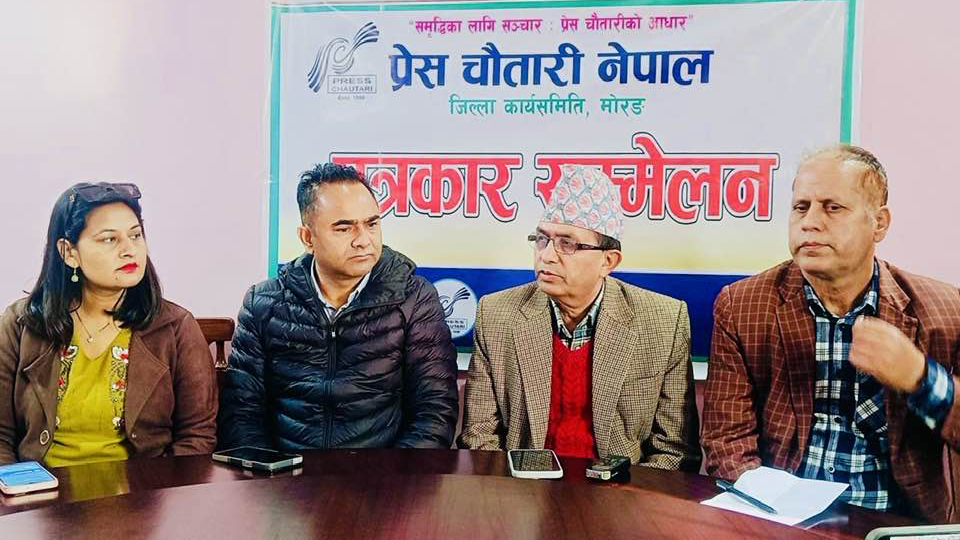 रास्वपालक्षित भानुभक्त ढकालको टिप्पणी– दुई दिन बाढी आउँदा यस्तै हुन्छ, खहरे स्थिर हुँदैन