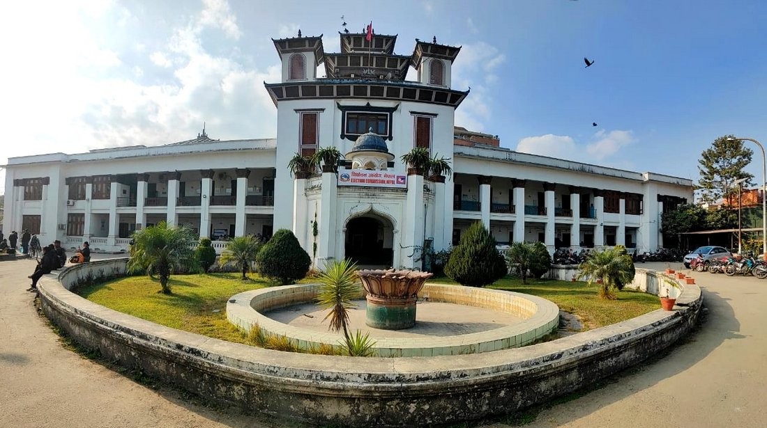 निर्वाचन हुनुभन्दा ७ दिनअघि मदिरा बेचबिखन रोक्नेबारे छलफल