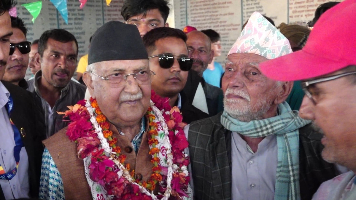 मतदाताका घरदैलोमा ओली