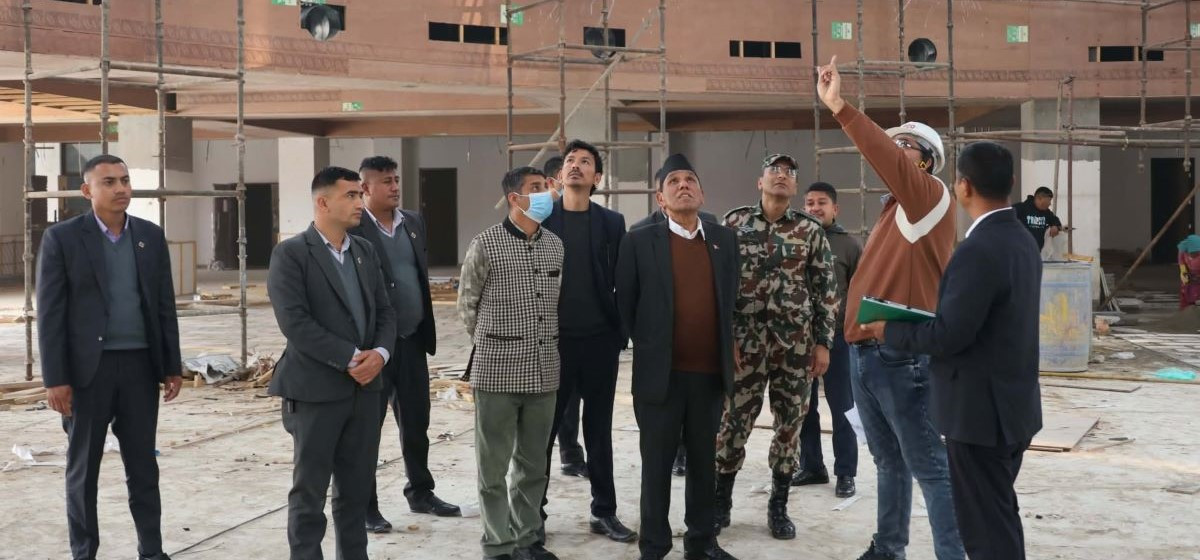 राष्ट्रियसभा अध्यक्ष दाहालले गरे निर्माणाधीन संसद् भवनको अनुगमन