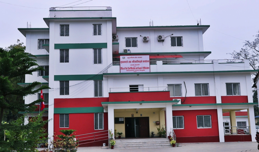 सुदूरपश्चिममा उपसचिव थन्किए, अधिकृतलाई कार्यालय प्रमुखको जिम्मेवारी