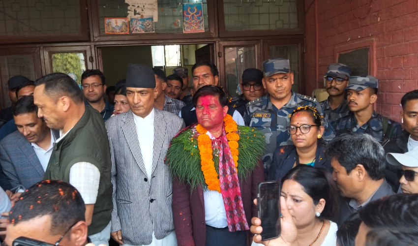 कैलाली–५ मा रास्वपाका डा. आनन्द बहादुर चन्द विजयी