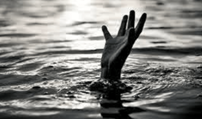 पौडी खेल्ने क्रममा बालक महाकालीमा बेपत्ता